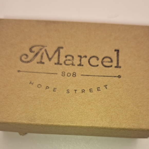 Marcel Women's Earrings Round Sparkly Peach Gold tone Costume Jewelry Nwot - Picture 5 of 12